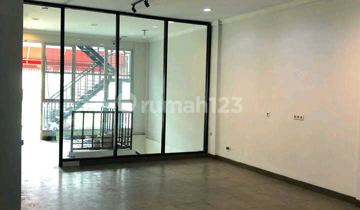 Lokasi Strategis Ruko Raya Klampis Jaya Surabaya Murah AUD.A025 2