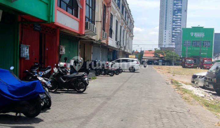 Affordable Strategic Location, Rungkut Megah Shop House, Surabaya Aud.a017 Affordable Strategic Location, Rungkut Megah Shop House, Surabaya Aud.a017