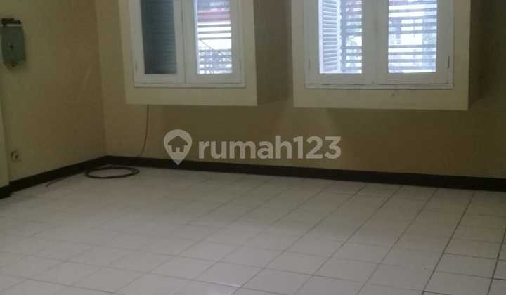 Lokasi Strategis Ruko Mega Galaxy Siap Pakai untuk Usaha Aud.a016