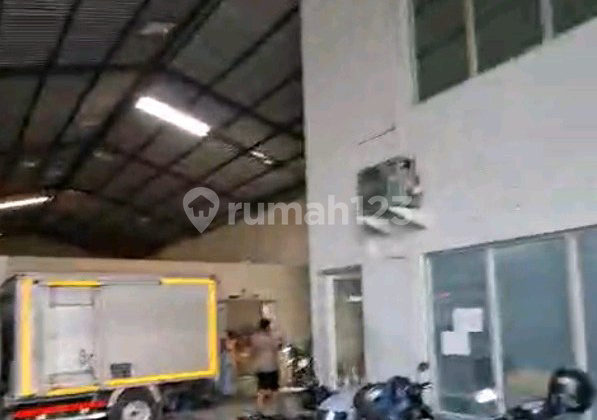 Gudang Raya Bambe Driyorejo Siap Pakai untuk Usaha Ron.a2636