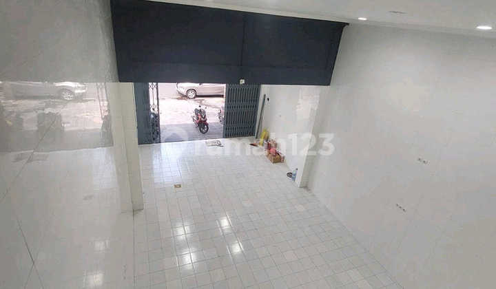 Strategic Shop House for Business in Nginden Surabaya Cheap Ron.a389 2