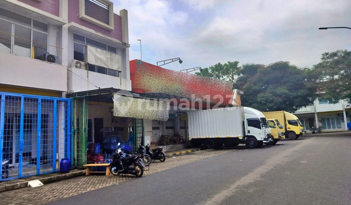 Ruko 2 Lantai Siap Pakai Harga Murah di Cibubur Country 2