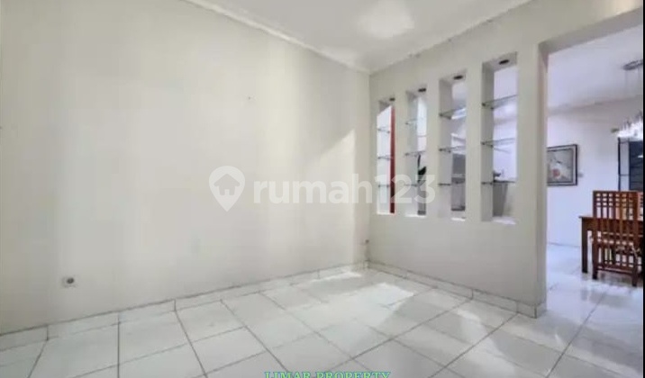 House for Rent: Comfortable, Well-Maintained, and Strategic Location in Cibubur Tourist City