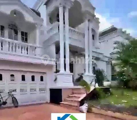 Rumah Mewah Fasilitas Lengap di Cluster Cozy Kota Wisata Cibubur 1