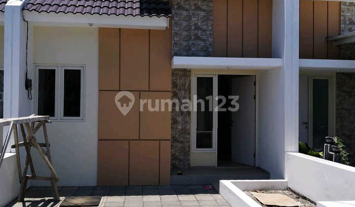Dijual Rumah Grand Deltasari Magnolia Waru Sidoarjo Ron.a658
