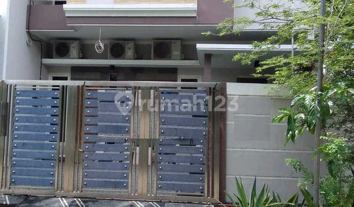 For Sale House in Tenggilis Mejoyo Selatan, Surabaya, Ron.a2560 For Sale House in Tenggilis Mejoyo Selatan, Surabaya, Ron.a2560