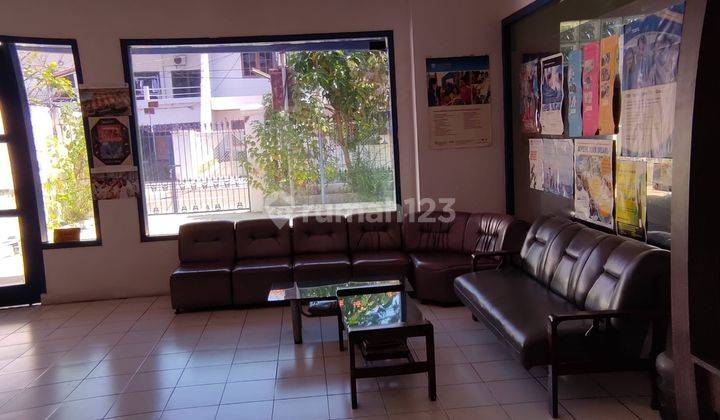 DISEWAKAN RUMAH KH MISBAKH DR.SOETOMO TEGALSARI SURABAYA RON.A2584 2