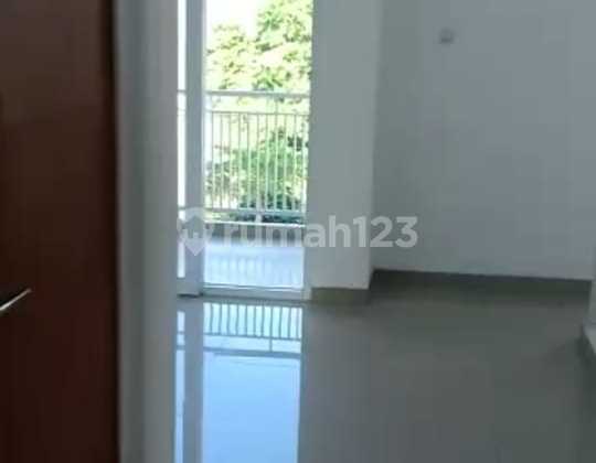 2.5-Story House Inside Ngamprah Complex Area - Strategic Location 2