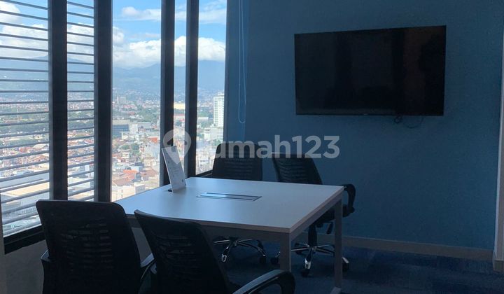 Disewakan Office Space Premium di HQuarters – Lokasi Strategis & Fasilitas Lengkap!