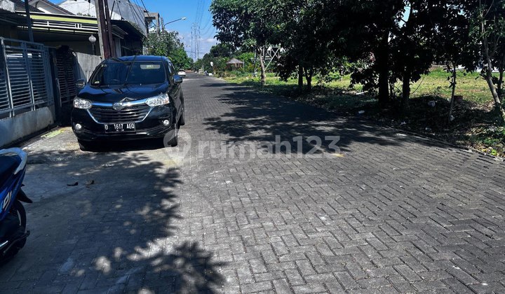 Minimalist 1-Story House, in a Complex Near Al Jabbar - New House 2