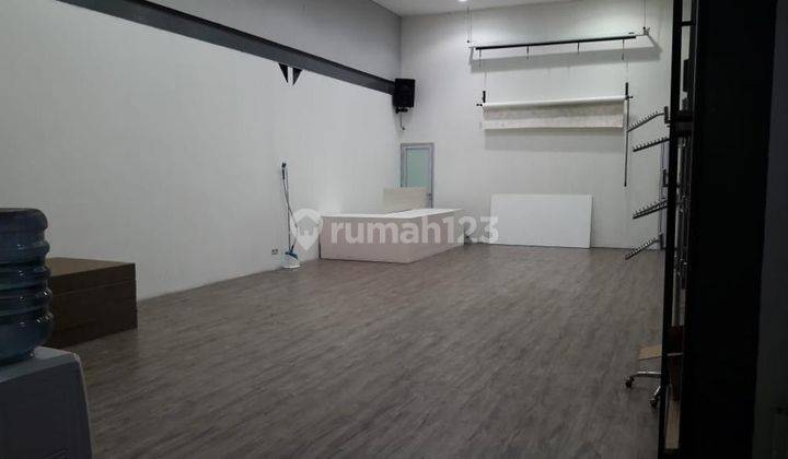 Dijual Cepat Murah Gedung Plus Gudang Furnished Bagus Di Daerah Lingkar Luar Barat 11