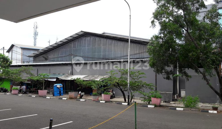 Dijual Cepat Murah Gedung Plus Gudang Furnished Bagus Di Daerah Lingkar Luar Barat 15