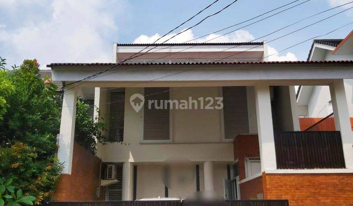 Dijual Rumah Semi Furnish di Kemang Pratama V , Kota Bekasi 1