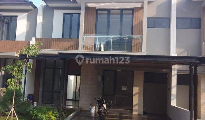 Dijual Rumah Mewah Furnish di Cluster Miami, Kota Wisata, Cibubur 1