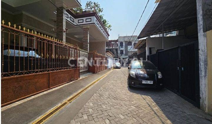 Dijual murah rumah Full renovasi minimalis 3 lantai di Sunter Hijau - Jakarta utara 2