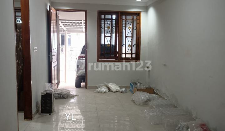 Cheap House for Sale in Gading Hibrida, Kelapa Gading, North Jakarta