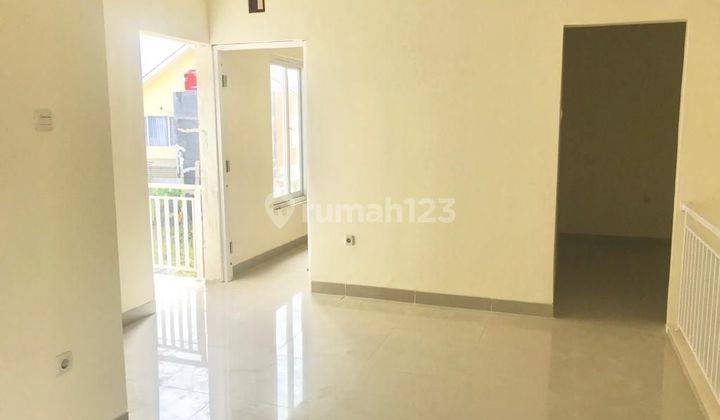 Rumah 2 Lantai Fasilitas Lengkap sudah SHM di Timur Jakarta 3