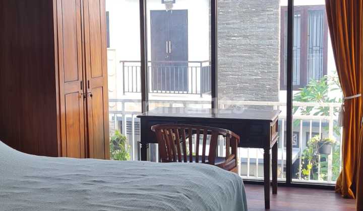 Rumah Lingkungan Asri Dan Terawat