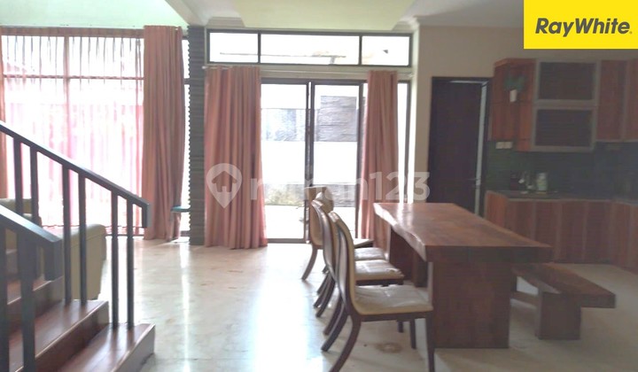 Rumah Mewah Full Furnished Siap Huni di Park View CitraRaya Tgr 2