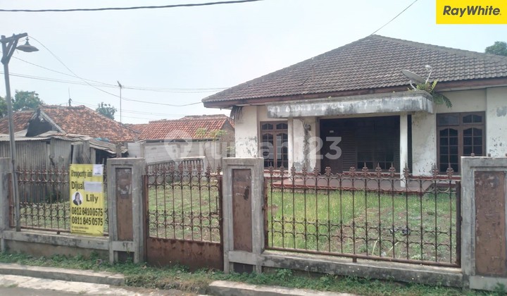 Quick Sale House with Spacious Yard in Kp Kawidaran 2
