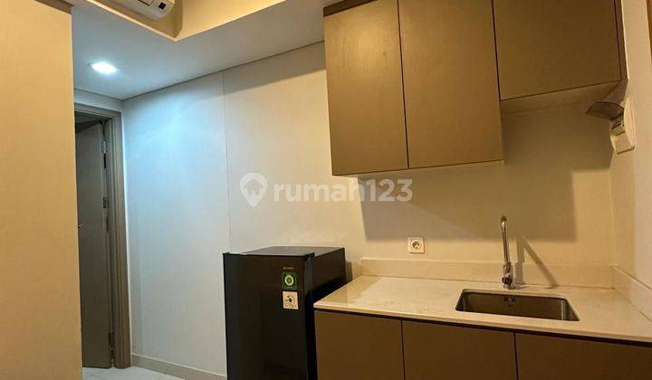 dapur apartemen gold coast full furnished