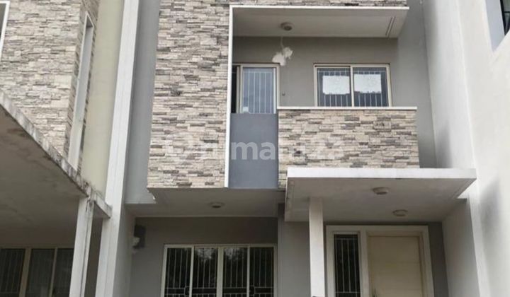 HOUSE FOR RENT IN VOLENDAM PIK, 3 FLOORS FACING THE FRONT, NICE, READY TO OCCUPY