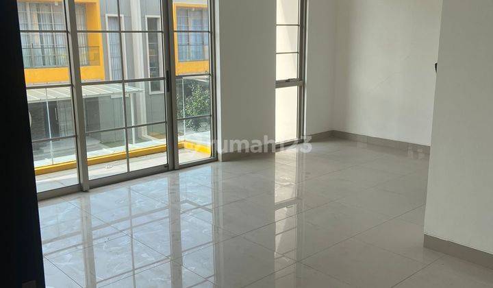 Rumah Pik 2 Uk 8 X 15 Disewa 2 Lantai Unfurnish Siap Huni Baru  2