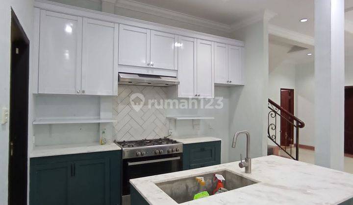 Disewakan Rumah Sukajadi Jalan Kelapa Gading 8
