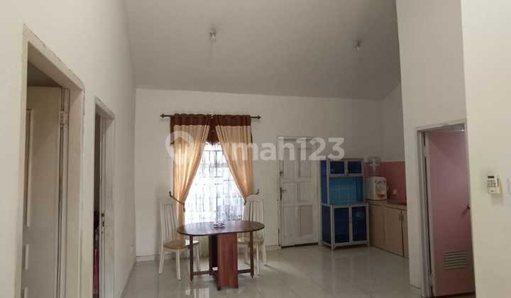 Dijual rumah beverly hook samping taman 4