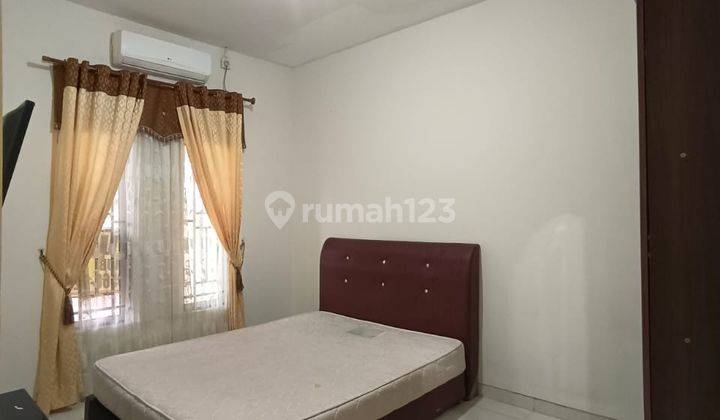 Dijual rumah beverly hook samping taman 6