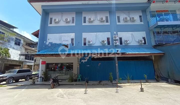 For Sale Hotel in Nagoya, 3 Units of 3.5-Story Shophouses (Attached), Location Near Aston Hotel