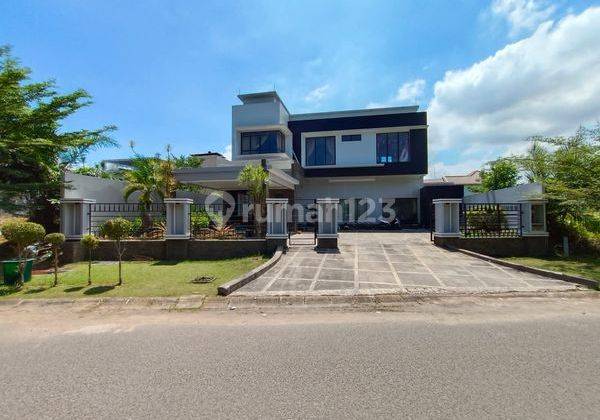 Dijual Rumah Mewah 2Lantai Beverly Avenue unit Single Batam Center 1