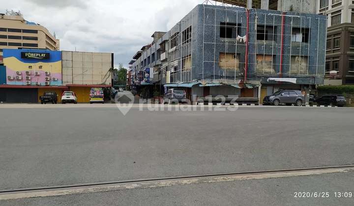 For Rent: 4 Adjacent Shop Units in Kampung Bule Nagoya Batam