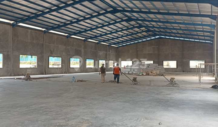 Disewakan  Gudang / Warehouse dikawasan Industri terpadu Tanjung Uncang Batam.. 2