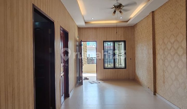 For Quick Sale: 1-Story House in OMA Housing, Batam Centre. 2