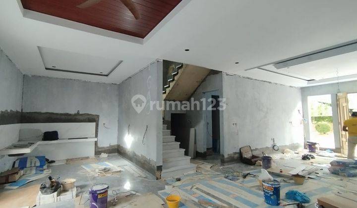 Dijual Rumah 2 Lantai Beverly Park Hadap Selatan Batam Center. 2