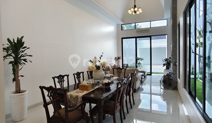 DiJUAL Cepat Rumah Mewah Ala Eropa 2 Lantai  Crown Hill Batam Center. 2