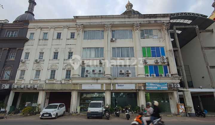 For sale_2 units of 4-storey shop houses at The Capitol Superblock Imperium. Jl. Sudirman - Batam Center