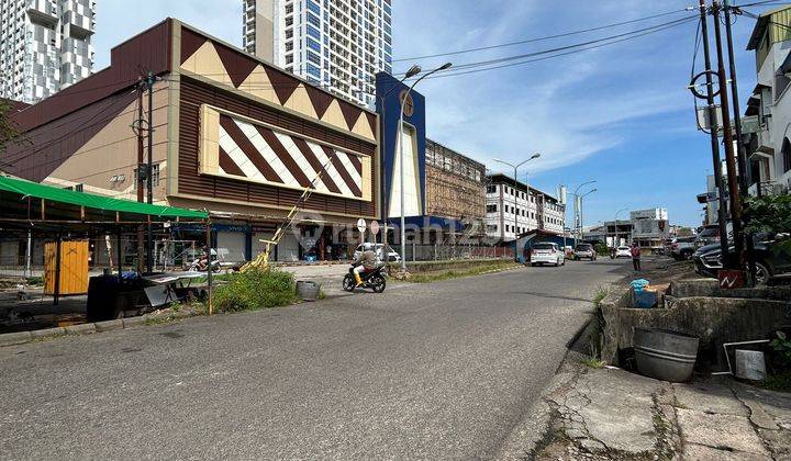 DIJUAL  1 Unit Ruko HOOK 3 Lantai Komplek Pertokoan Batama - Nagoya ( Hadap Barat )  Dekat Pusat Handphone dan Nagoya Hill mall 1
