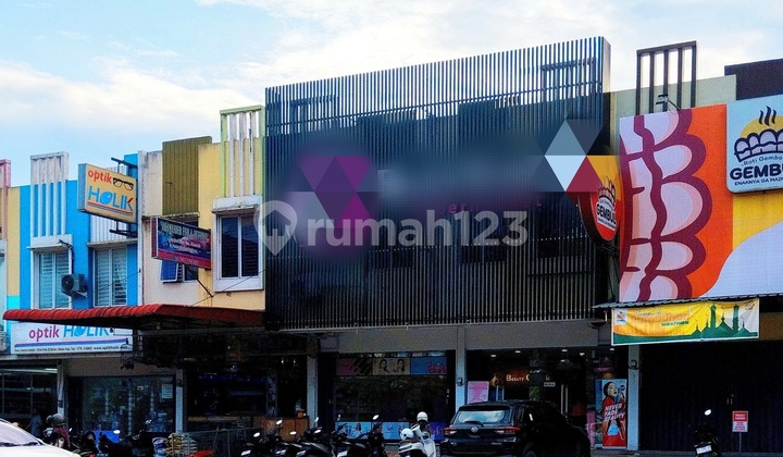 For Sale Fast 2 Adjacent Shop Houses in Central Aladin (Front of Elisabeth Hospital) Batam Center For Sale Fast 2 Adjacent Shop Houses in Central Aladin (Front of Elisabeth Hospital) Batam Center