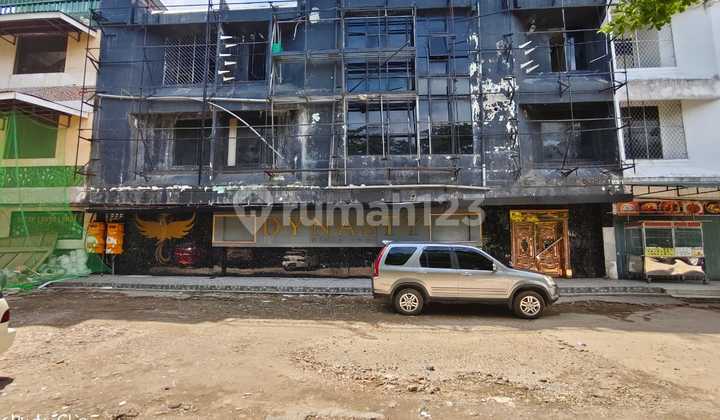 Disewa 4 Unit Ruko 3 Lt Gandeng Komplek Nagoya Center, Batam