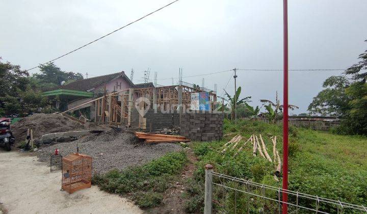 Tanah Pekarangan di Karanglo Dijual Murah 1,8jt Nego  2