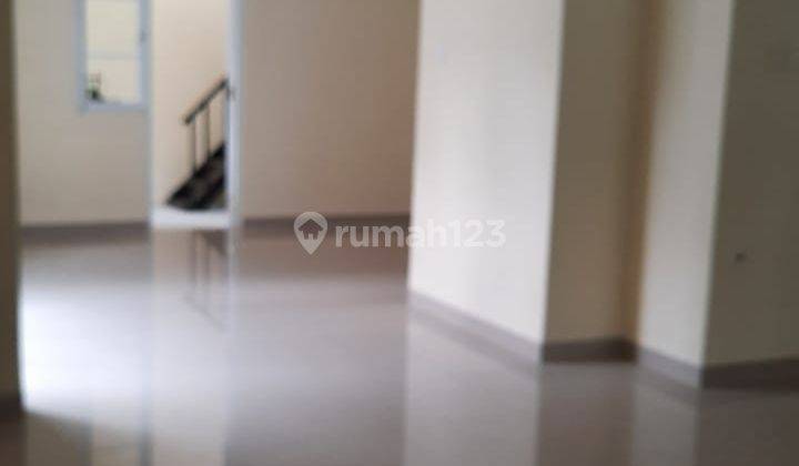 Dijual cepat rumah siap huni sudah renovasi di Legenda wisata cibubur SHM 2 Lantai 8