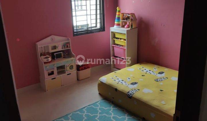 Dijual rumah cantik siap huni di perumahan royal oak kranggan 12