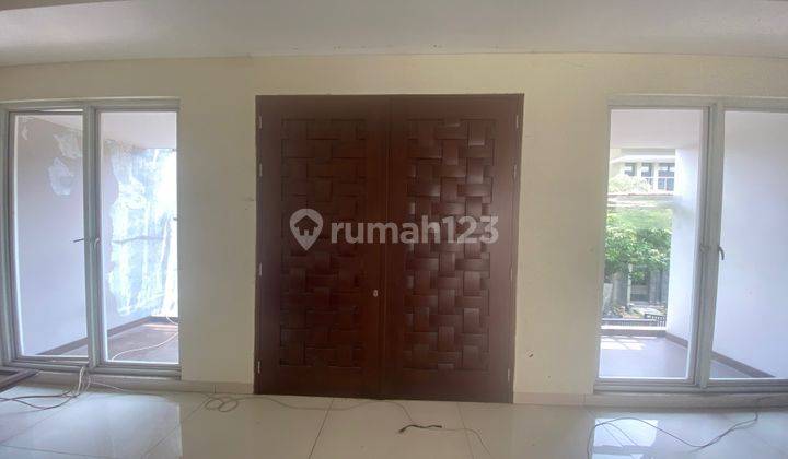 Rumah Murah 3 Lantai Unfurnished Baru  Di Permata Buana, Permata Buana 1