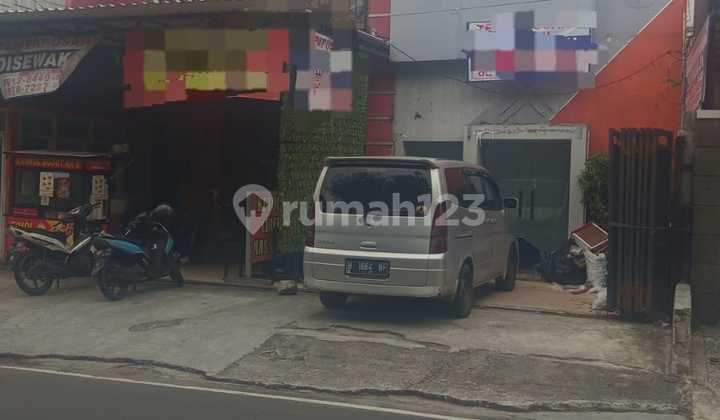 For Rent Strategic Shop House Ready to Occupied in Rawamangun