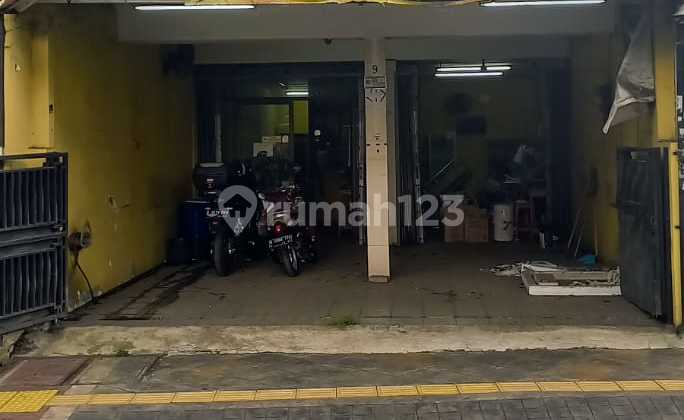 For Rent Strategic House in Cipinang, East Jakarta 2