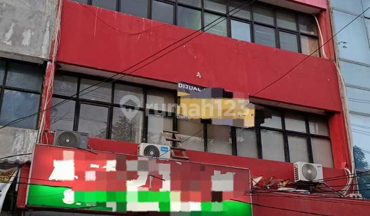For Rent: Strategic Connected Shophouse Ready to Occupy in Rawamangun 1