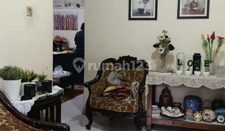 Disewakan Rumah Strategis Siap Huni di Rawasari, Cempaka Putih