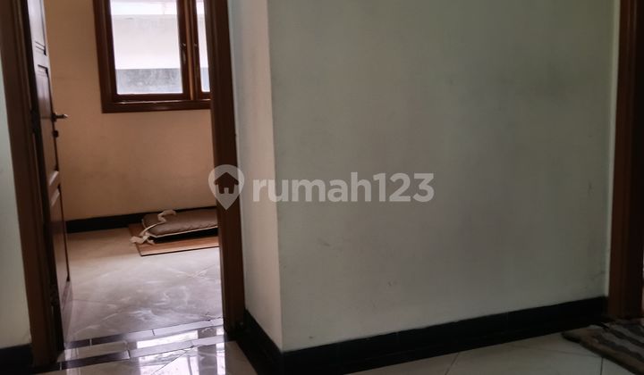 Disewakan Rumah Strategis Siap Huni di Rawamangun Jakarta Timur 2
